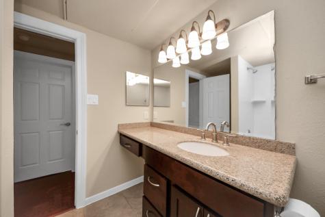 2700 Revere Street 109 Houston TX 77098