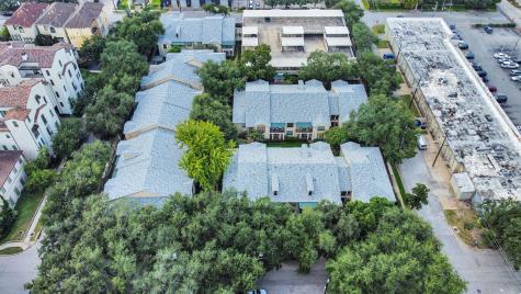 2700 Revere Street 109 Houston TX 77098