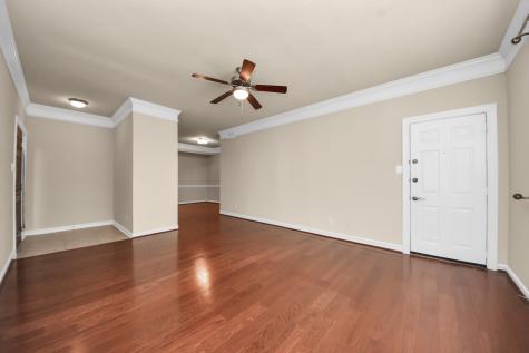 2700 Revere Street 109 Houston TX 77098