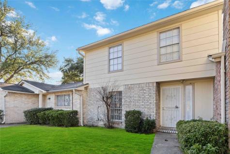 13021 Clarewood Drive Houston TX 77072