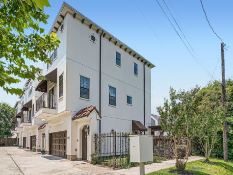 1206 W 24th Street Houston TX 77008