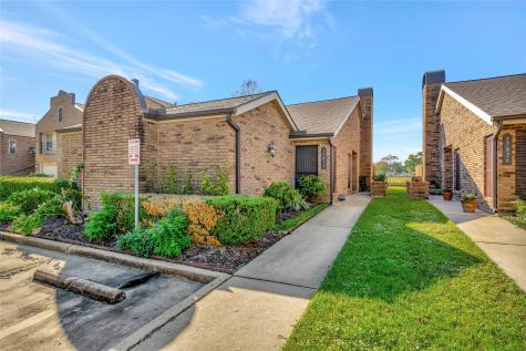 15832 Seahorse Drive Houston TX 77062