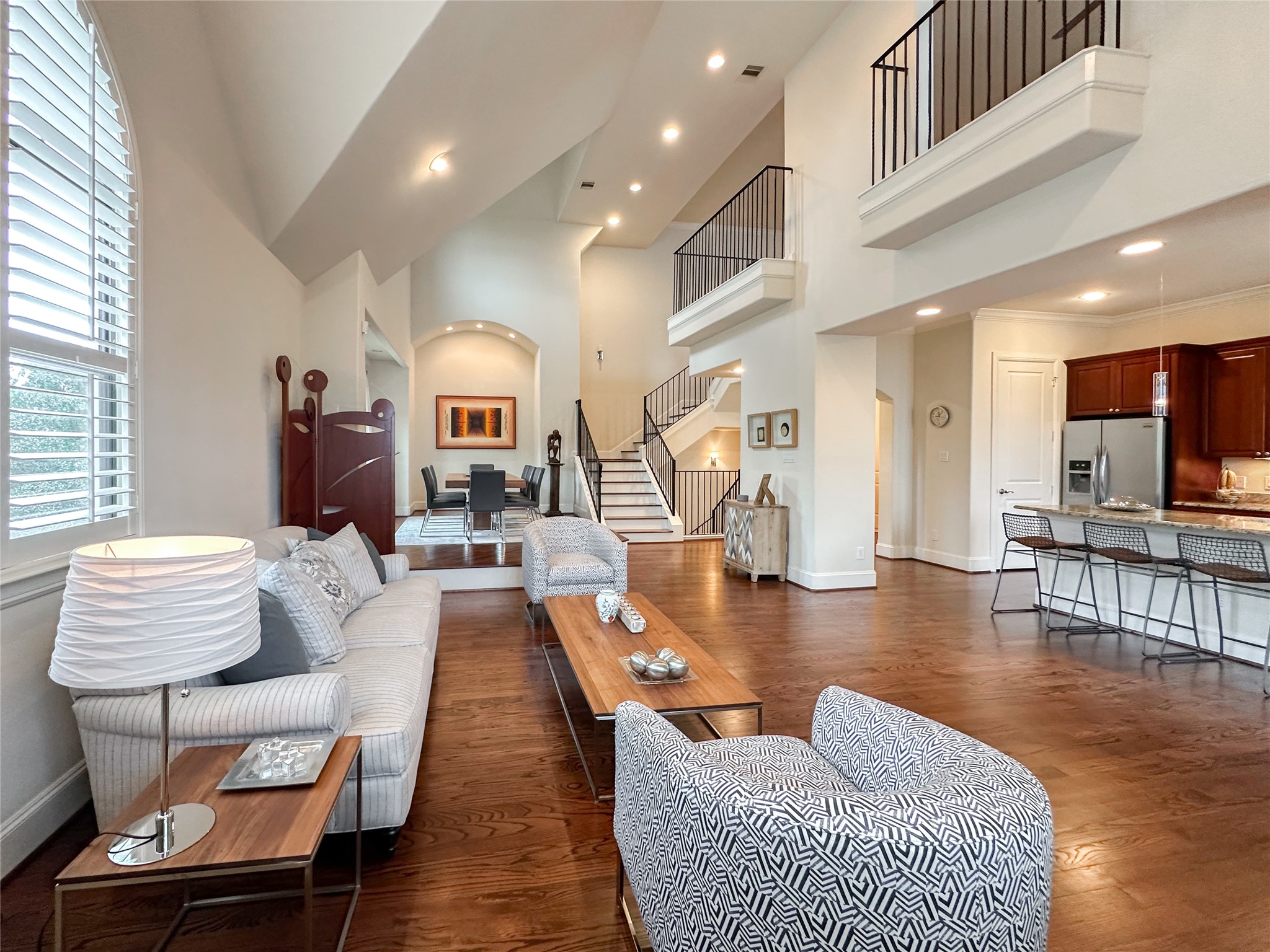 4042 Bellefontaine Street Houston TX 77025