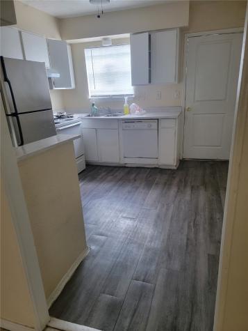 6305 Westward Street 126 Houston TX 77081