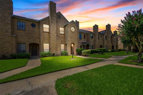3300 Bellefontaine Street 33 Houston TX 77025