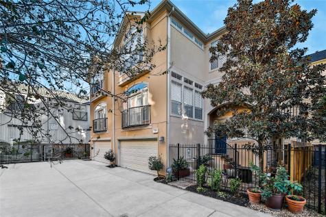 5425 Lillian Street Houston TX 77007