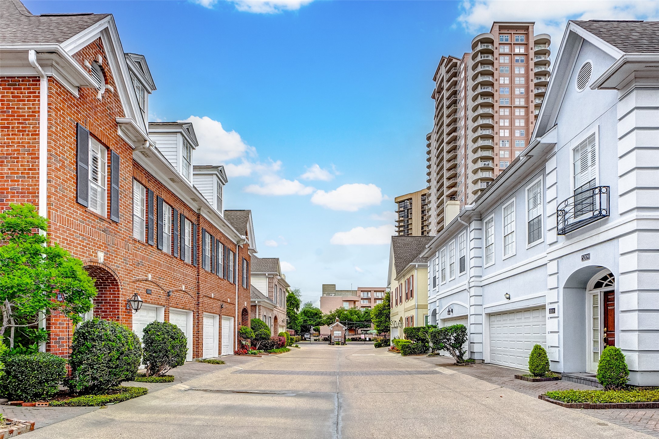 5206 Sagesquare Street Houston TX 77056