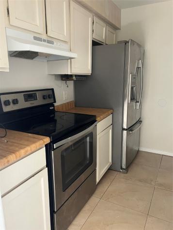 6111 Beverly Hill Street 78 Houston TX 77057