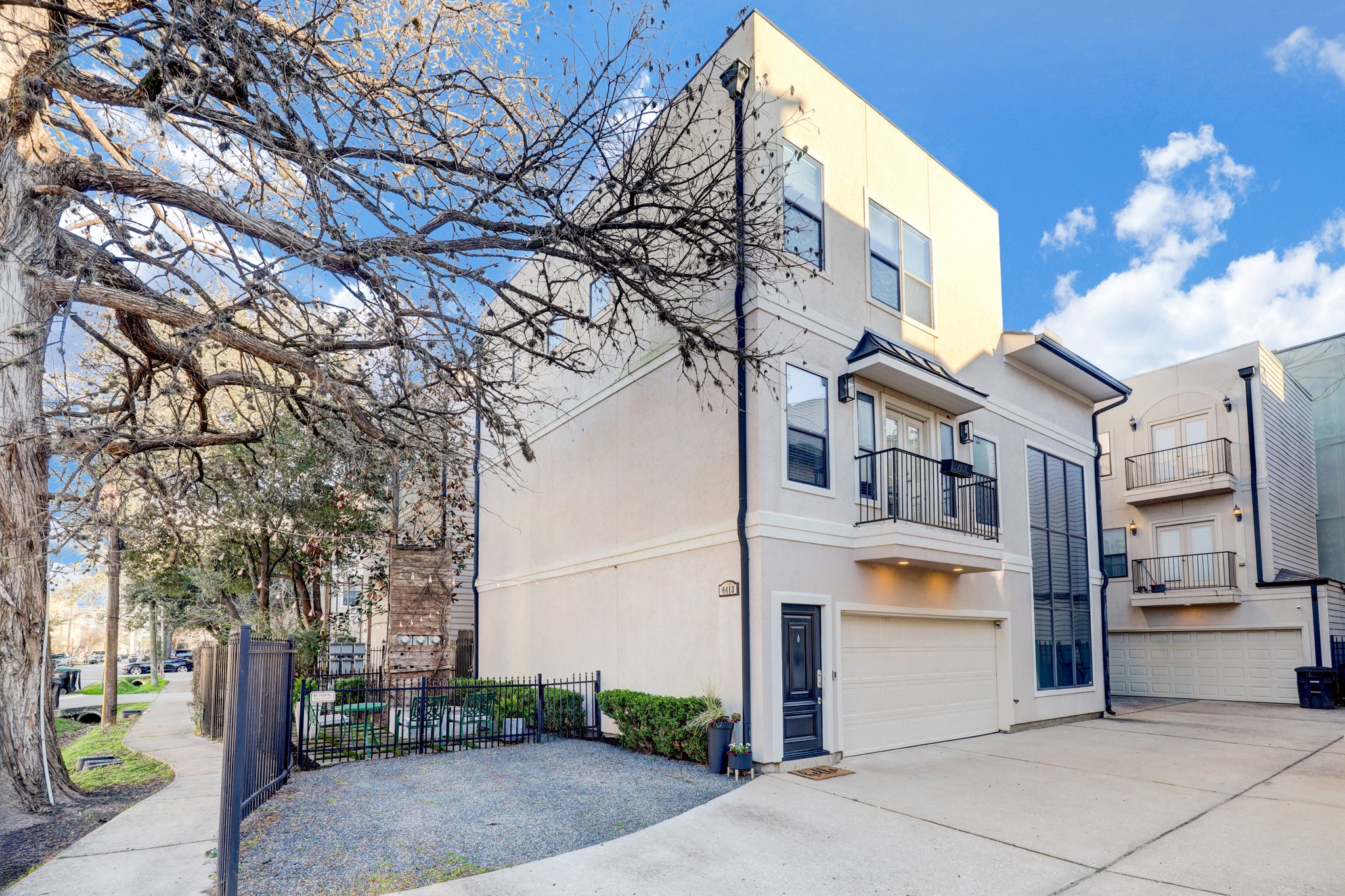 4413 Koehler Street A Houston TX 77007