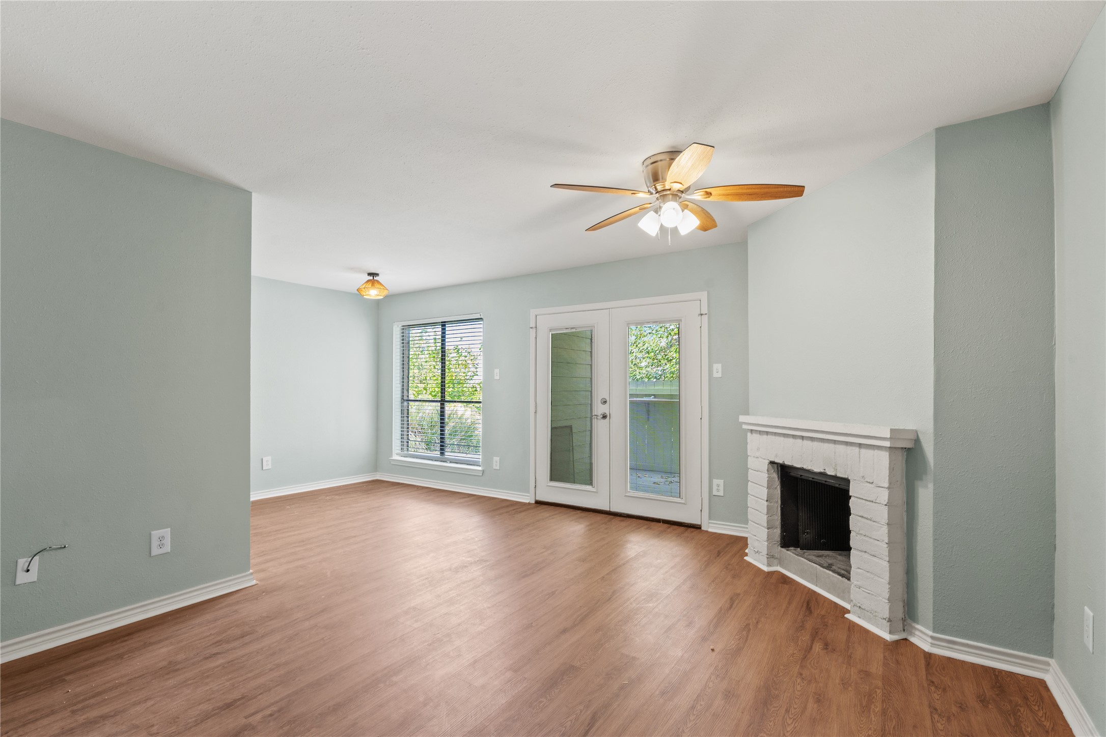 3220 69th Street H1 Galveston TX 77551