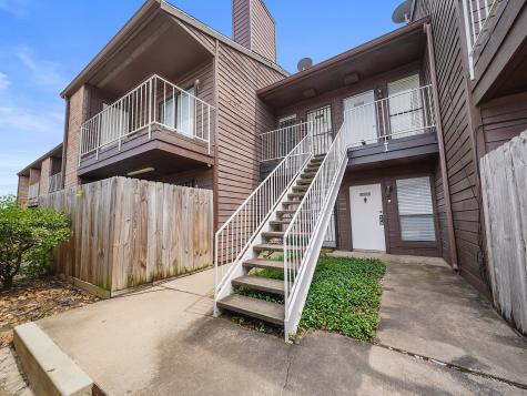 6633 W Airport Boulevard 1106 Houston TX 77035