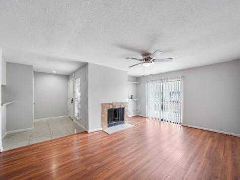 6633 W Airport Boulevard 1106 Houston TX 77035