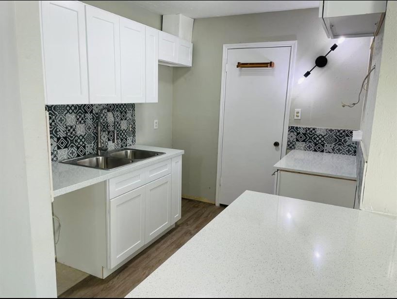 9550 Deering Drive 408 Houston TX 77036