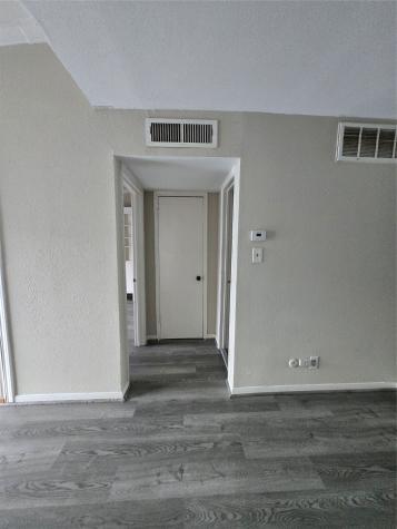 9550 Deering Drive 408 Houston TX 77036