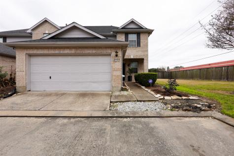 2955 Meadowglen Crest Houston TX 77082