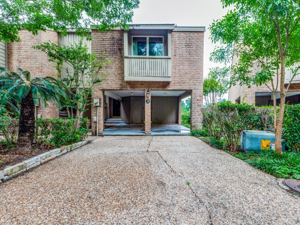 9400 Doliver Drive 38 Houston TX 77063