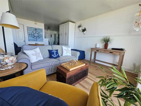 415 E Beach Drive 804 Galveston TX 77550