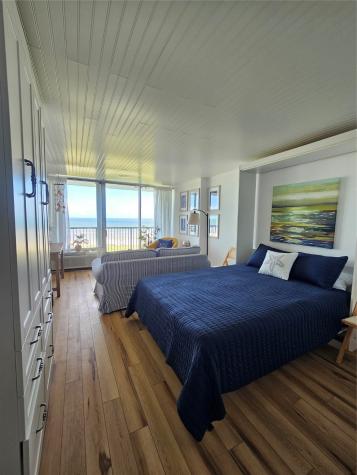 415 E Beach Drive 804 Galveston TX 77550