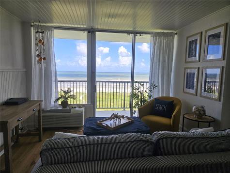 415 E Beach Drive 804 Galveston TX 77550