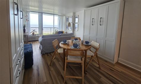 415 E Beach Drive 804 Galveston TX 77550