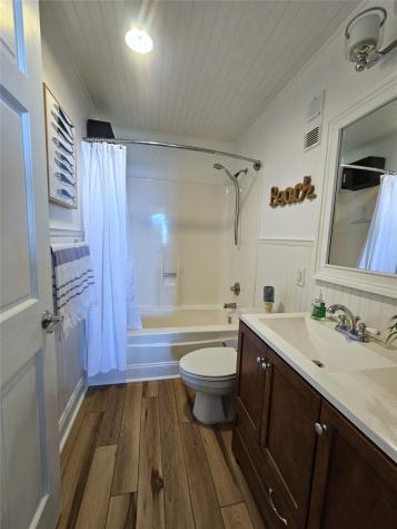 415 E Beach Drive 804 Galveston TX 77550