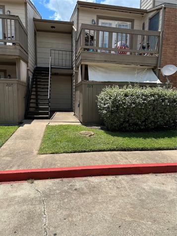 6001 Reims Road 205 Houston TX 77036