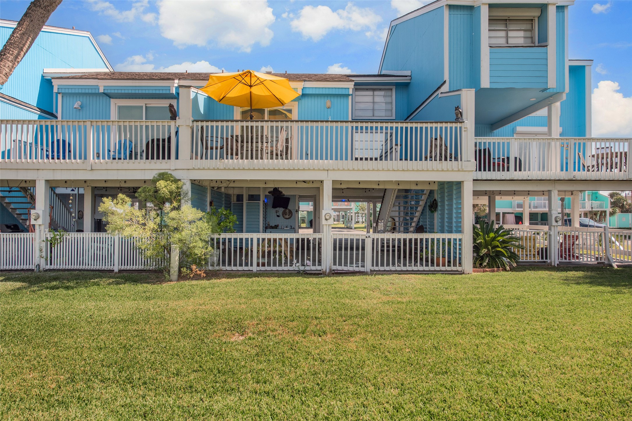 103 Jean Lafitte Cove Galveston TX 77554