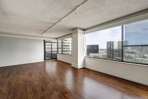15 Greenway Plaza 14d Houston TX 77046