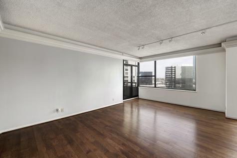 15 Greenway Plaza 14d Houston TX 77046