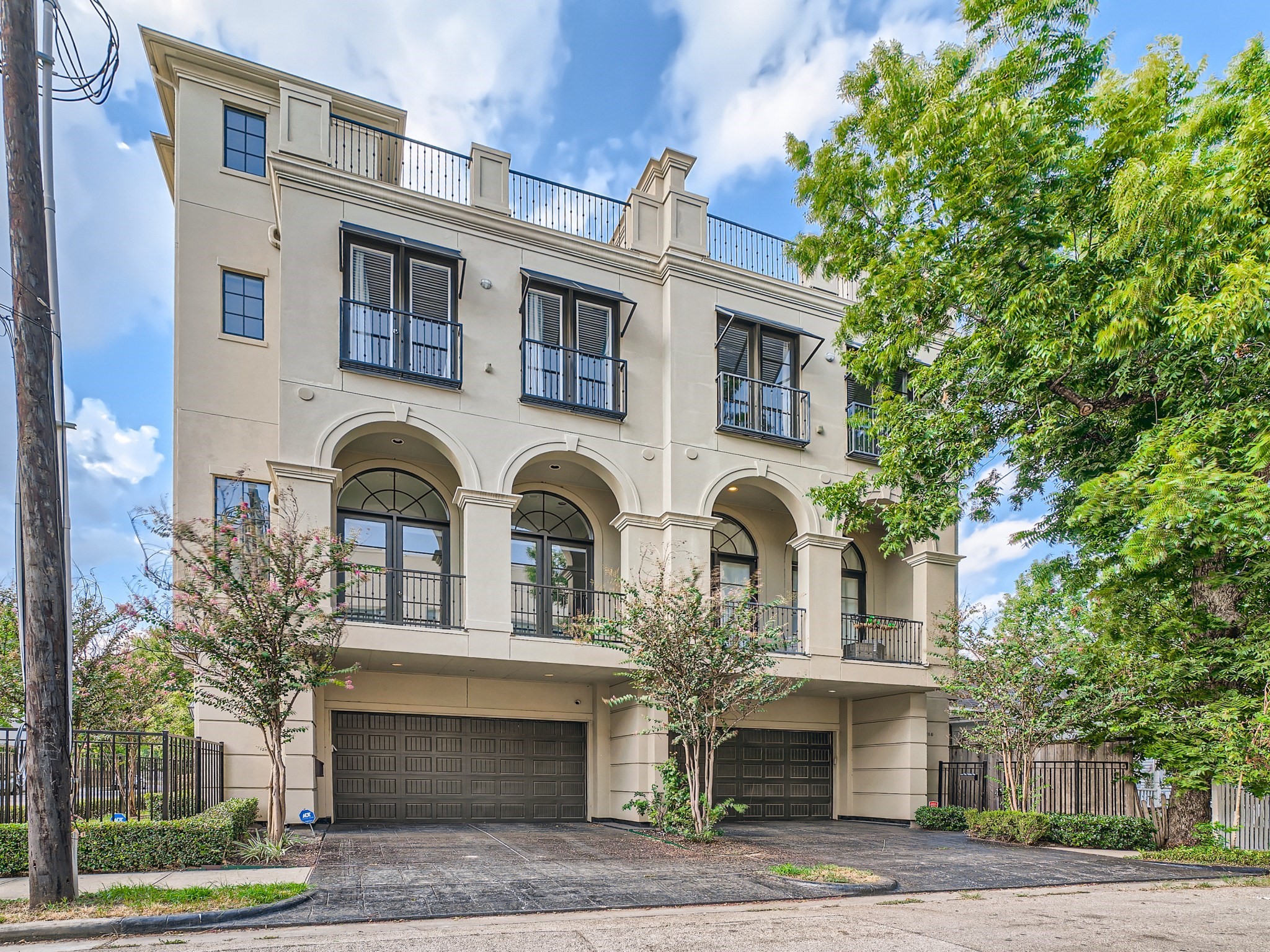 4218 Lillian Street Houston TX 77007