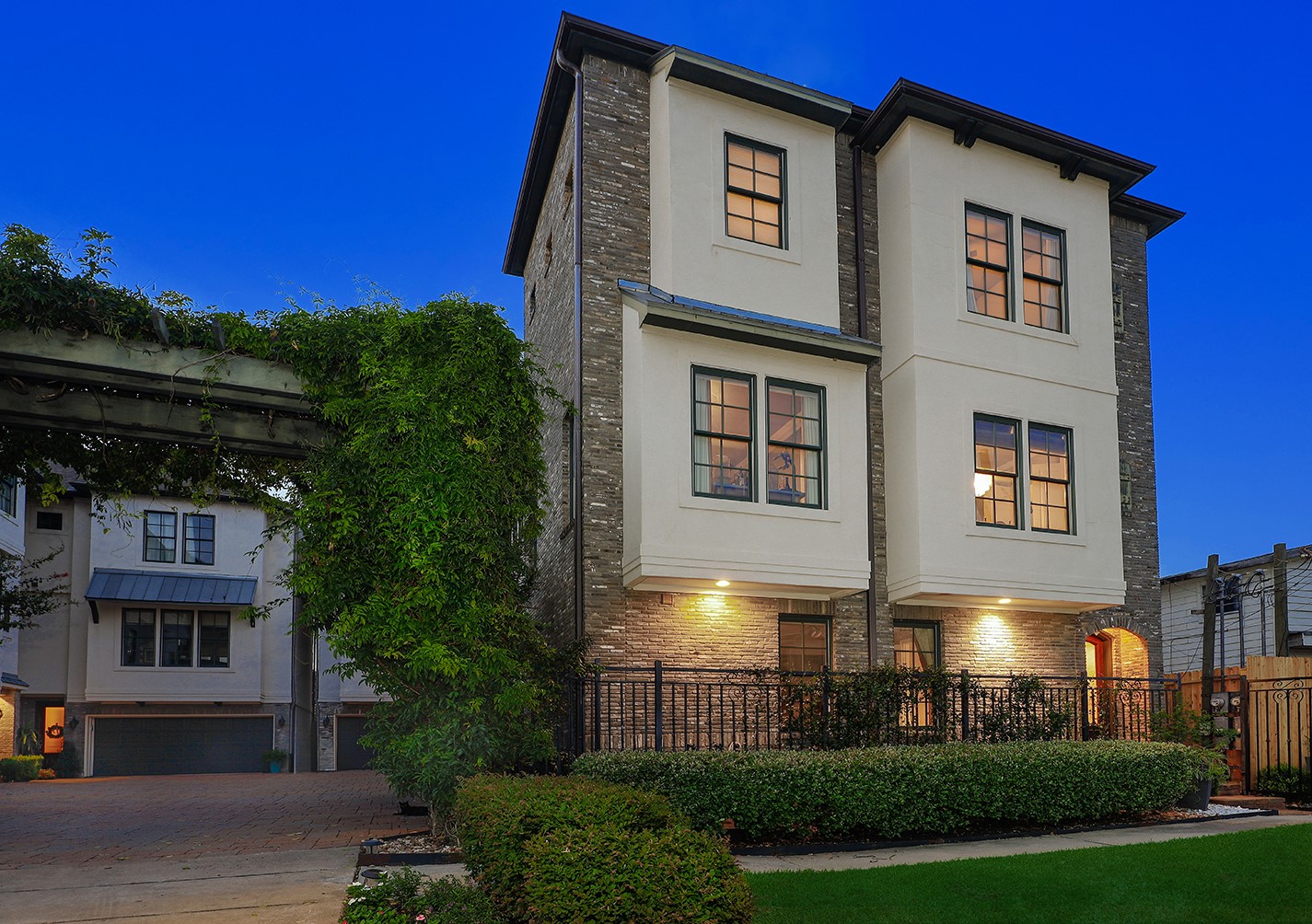 1512 Summer Street A Houston TX 77007