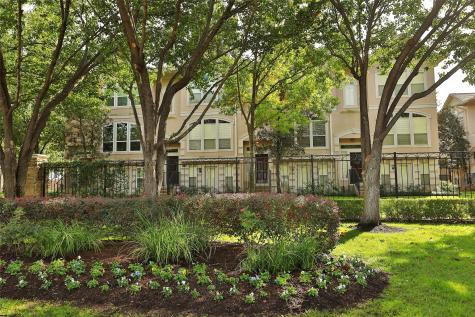 1723 French Village Drive Houston TX 77055