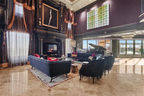 101 Westcott Street 2001 Houston TX 77007