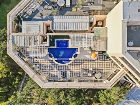 101 Westcott Street 2001 Houston TX 77007