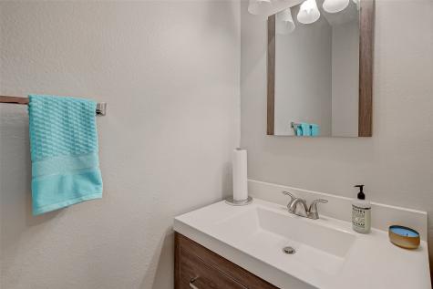 8077 El Mundo Street 8077 Houston TX 77054