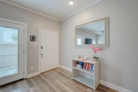 8077 El Mundo Street 8077 Houston TX 77054