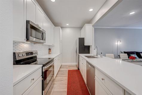 8077 El Mundo Street 8077 Houston TX 77054