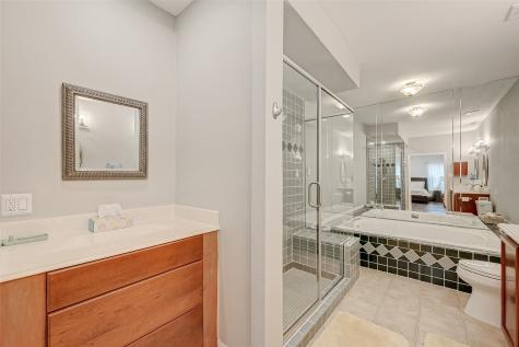 8077 El Mundo Street 8077 Houston TX 77054