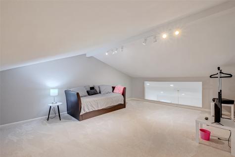 8077 El Mundo Street 8077 Houston TX 77054