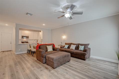 8077 El Mundo Street 8077 Houston TX 77054