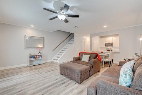 8077 El Mundo Street 8077 Houston TX 77054