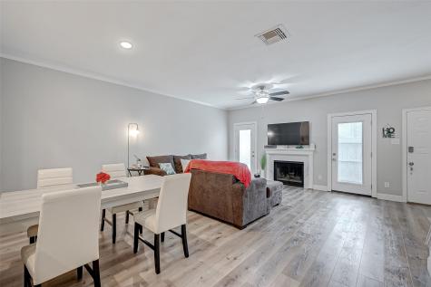 8077 El Mundo Street 8077 Houston TX 77054