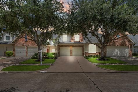 2039 Grand Terrace Sugar Land TX 77479