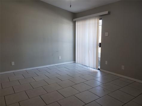 9550 Deering Drive 404 Houston TX 77036