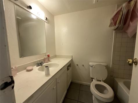 9090 S Braeswood Boulevard 89 Houston TX 77074