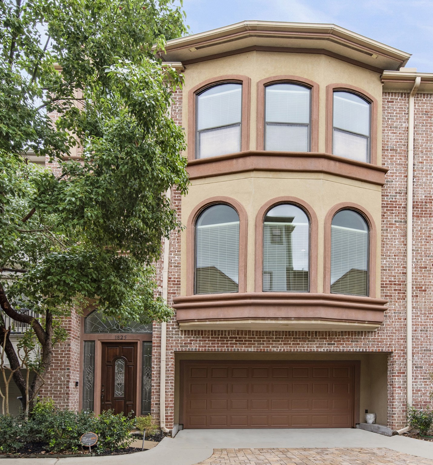 1825 Stanford Street Houston TX 77006
