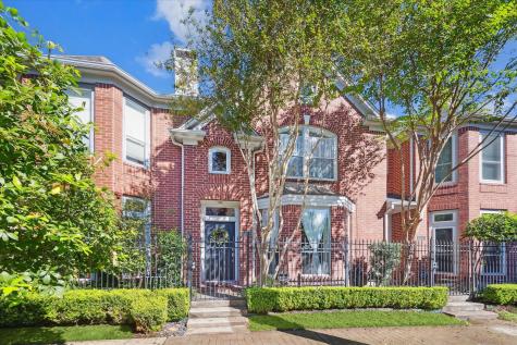 2622 Albany Street Houston TX 77006