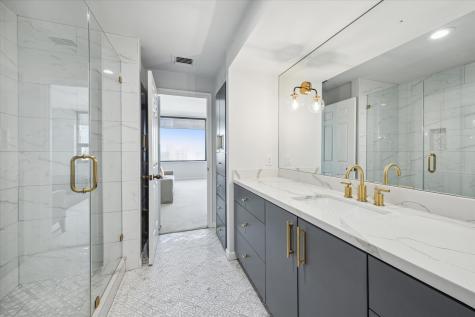 15 Greenway Plaza 19e Houston TX 77046