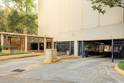 15 Greenway Plaza 19e Houston TX 77046