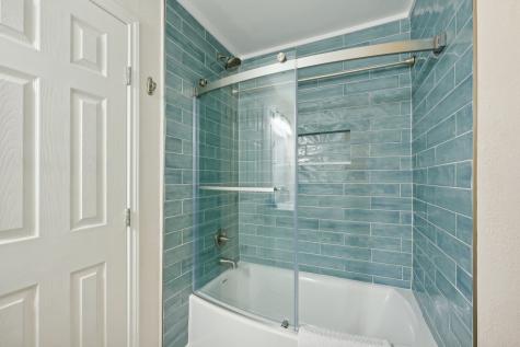 3506 Cove View Boulevard 512 Galveston TX 77554